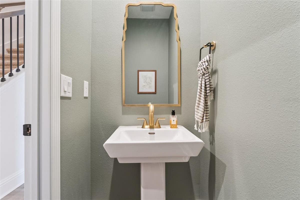 2997 ANGELONIA THORN WAY — photo 27 of 32