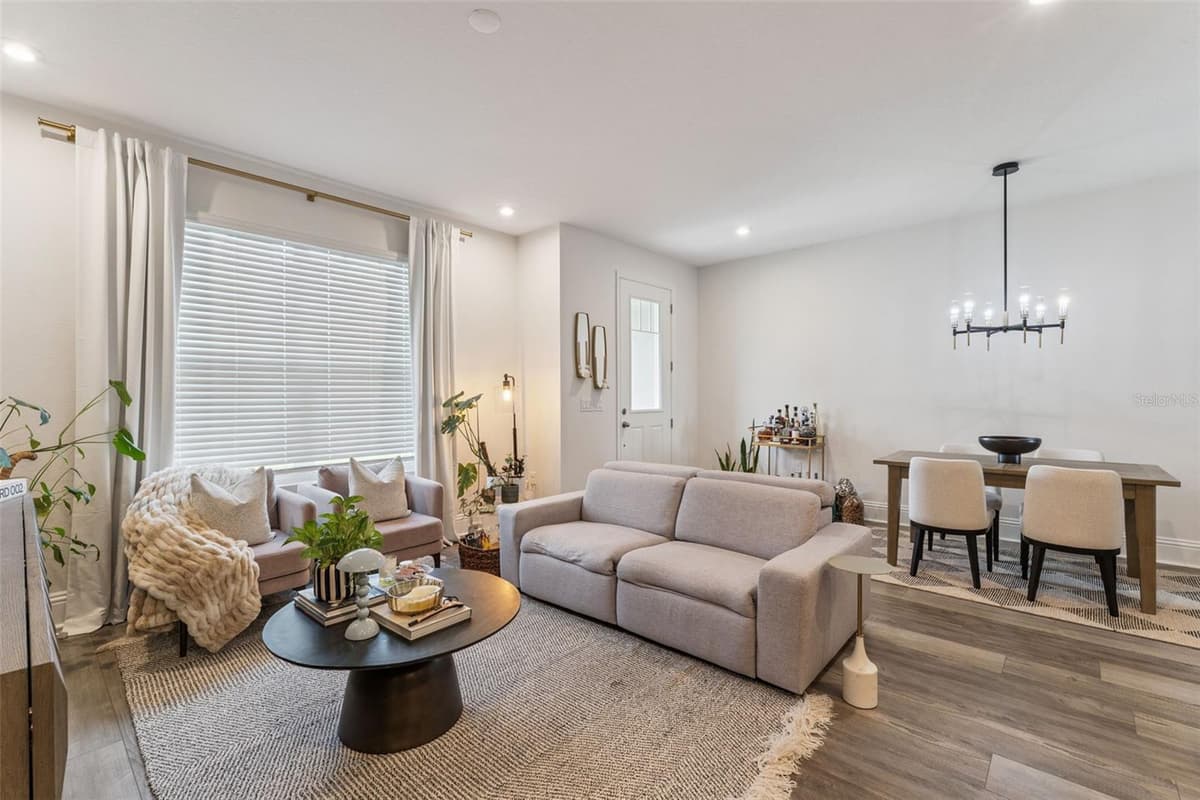 2997 ANGELONIA THORN WAY — photo 6 of 32
