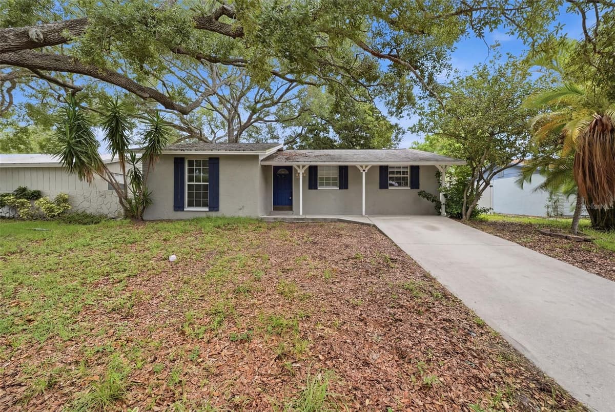 2804 APPLEWOOD DRIVE — photo 1 of 30