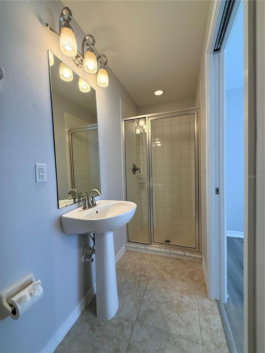 10144 ARBOR RUN DRIVE — photo 24 of 31