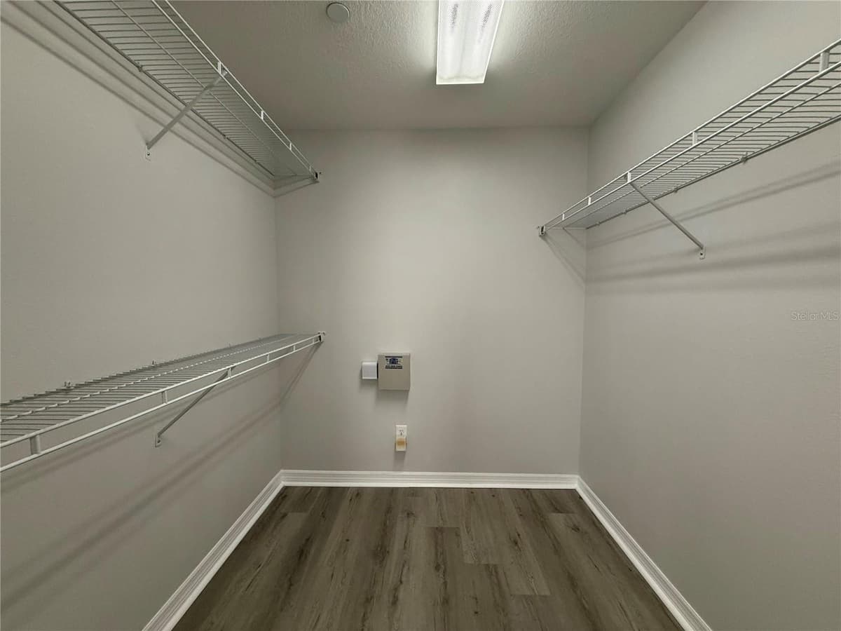 10144 ARBOR RUN DRIVE — photo 17 of 31