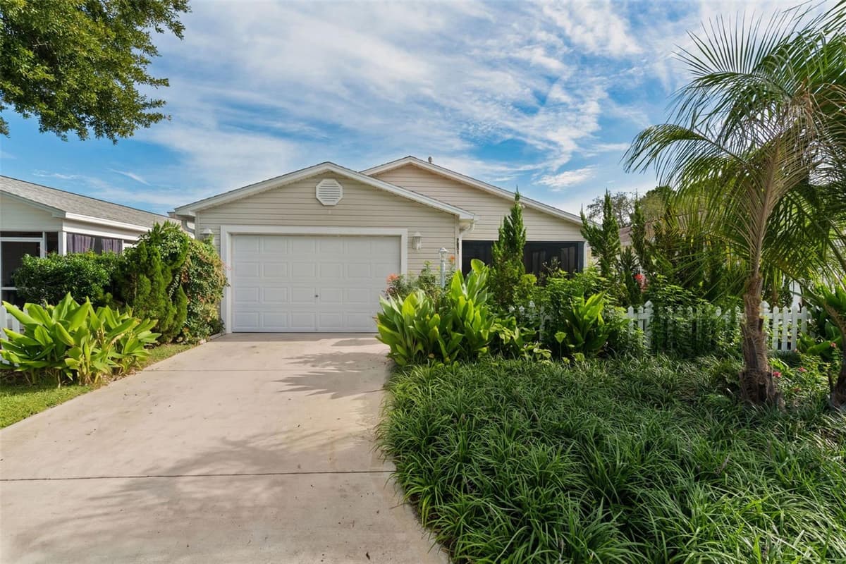 7851 173RD PANORAMA PLACE — photo 4 of 41
