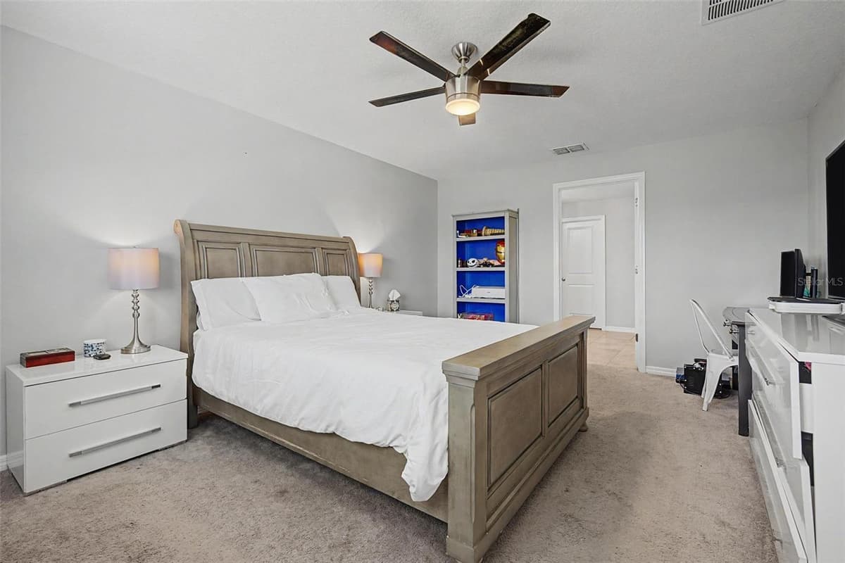 9625 SAGE CREEK DRIVE — photo 18 of 55