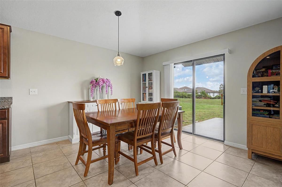 9625 SAGE CREEK DRIVE — photo 12 of 55