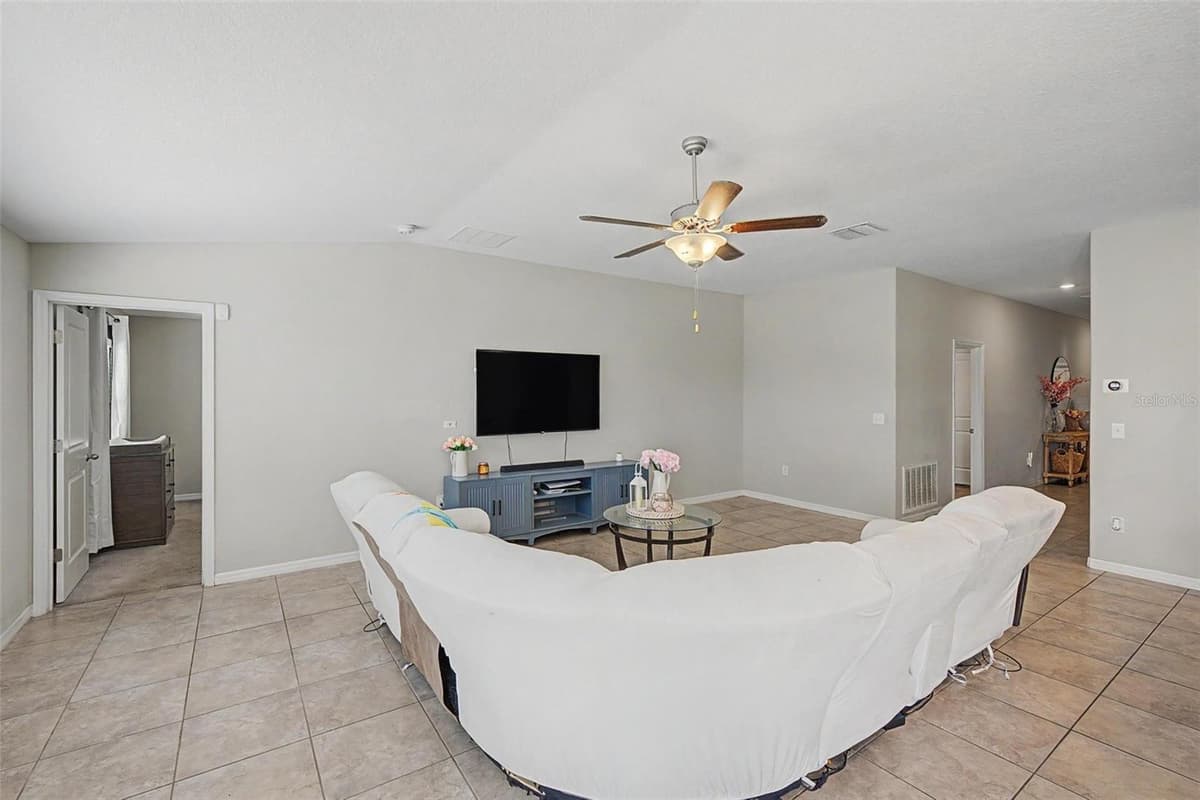 9625 SAGE CREEK DRIVE — photo 16 of 55