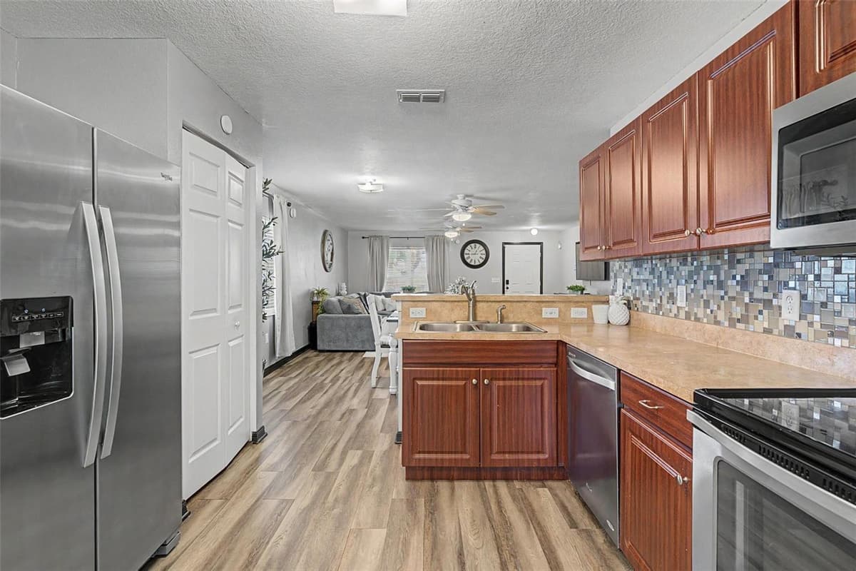 15373 CALLISTA LANE — photo 17 of 44