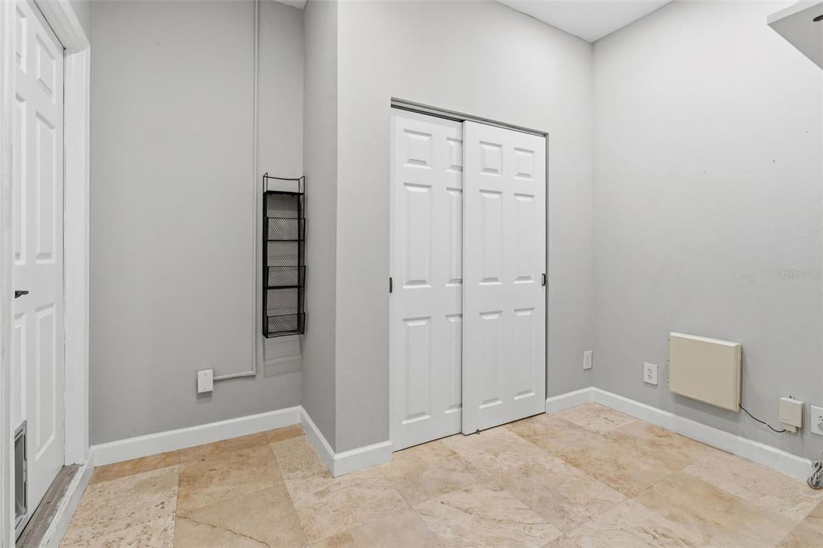 3710 LEONA STREET — photo 25 of 30