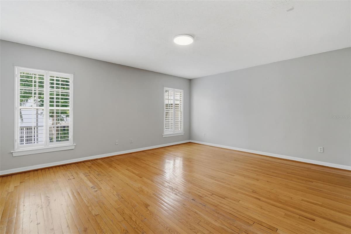 3710 LEONA STREET — photo 18 of 30