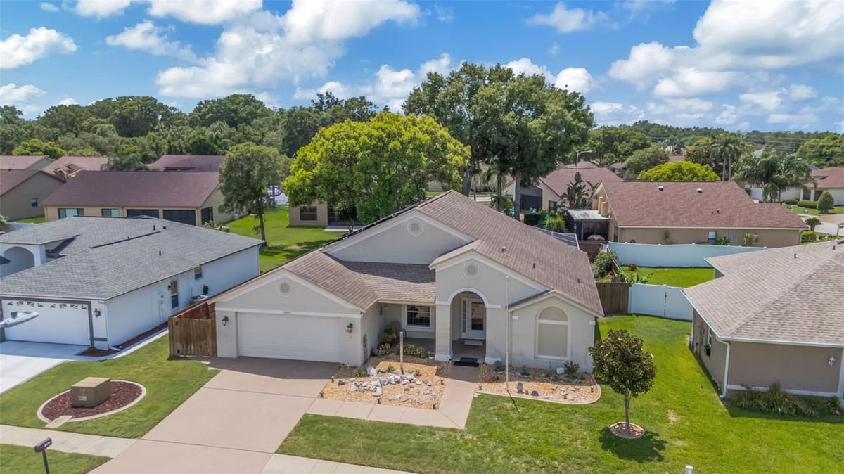 13853 PIMBERTON DRIVE — photo 41 of 47