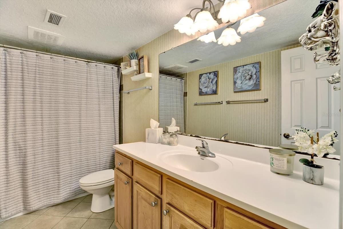 6100 GULFPORT BOULEVARD — photo 15 of 21