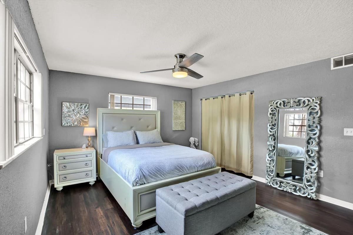 6100 GULFPORT BOULEVARD — photo 13 of 21