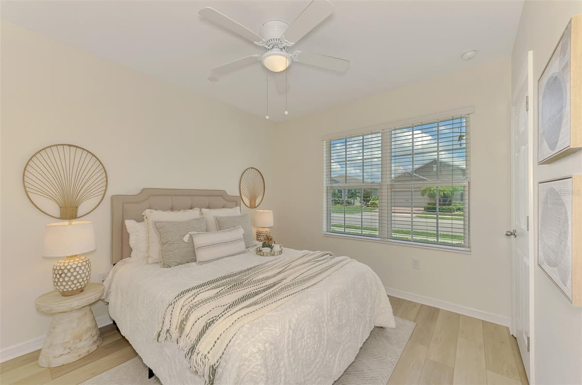8905 EXCELSIOR LOOP — photo 35 of 51