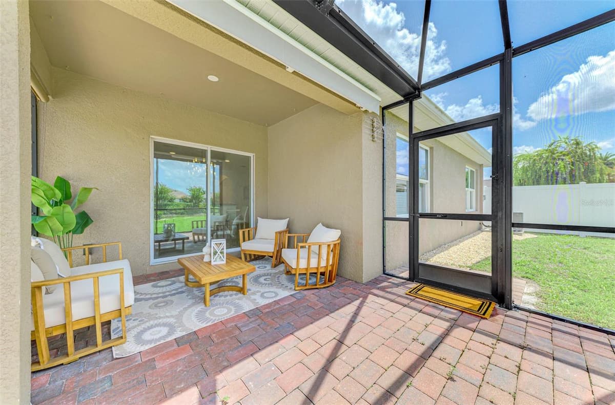 8905 EXCELSIOR LOOP — photo 18 of 51
