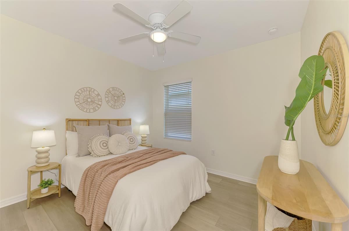 8905 EXCELSIOR LOOP — photo 33 of 51