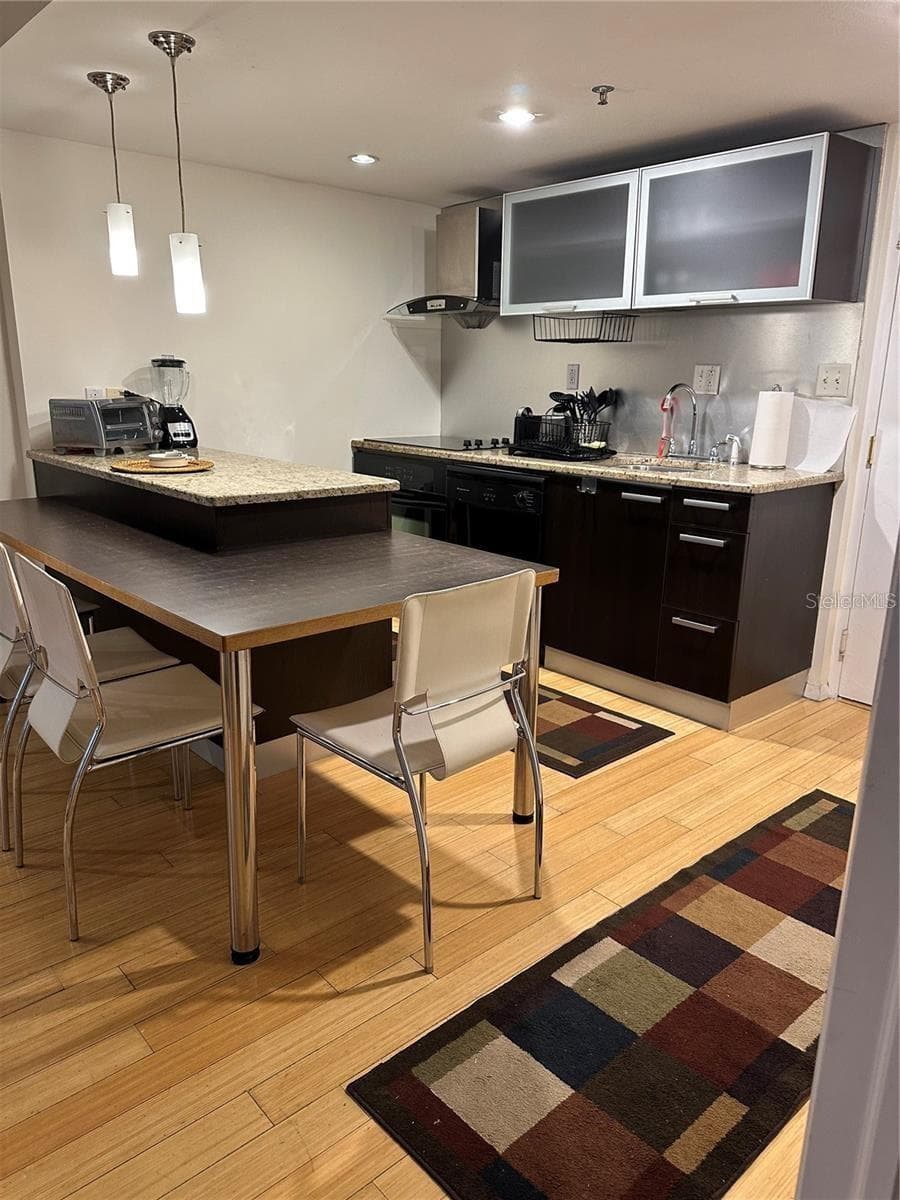 701 MADISON AVENUE — photo 7 of 24