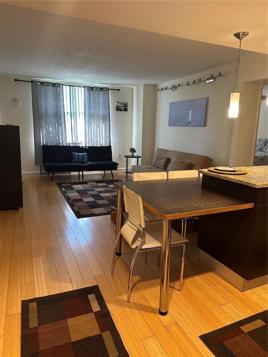 701 MADISON AVENUE — photo 9 of 24