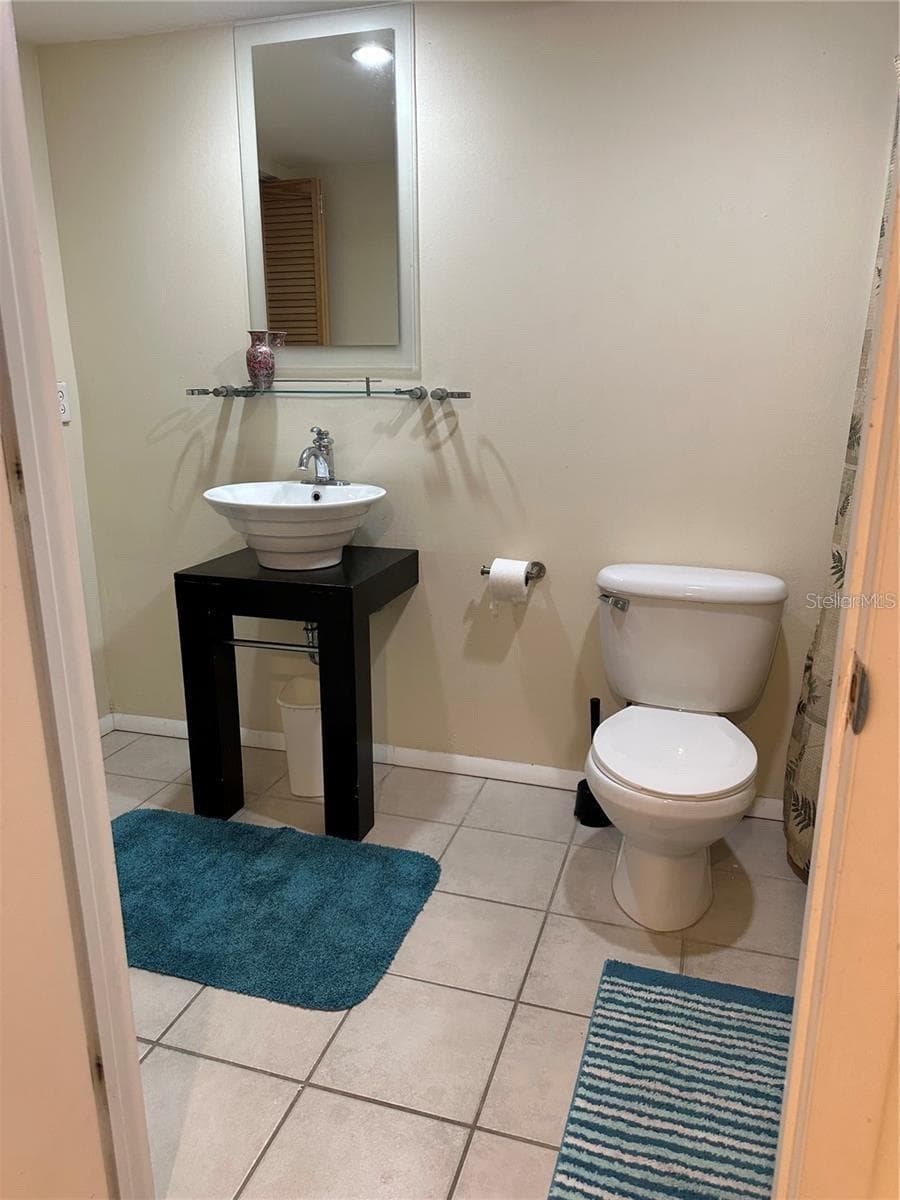 701 MADISON AVENUE — photo 13 of 24