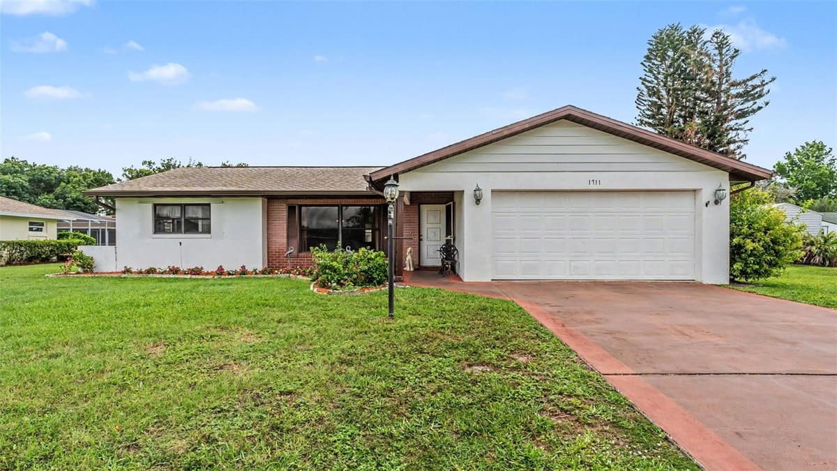 1711 SUNRISE PLACE — photo 1 of 19