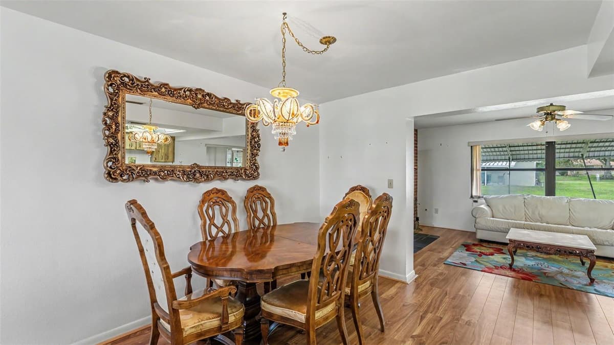 1711 SUNRISE PLACE — photo 5 of 19