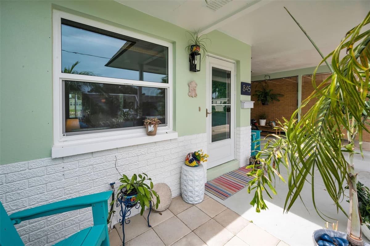 845 SKY LOCH DRIVE — photo 8 of 64