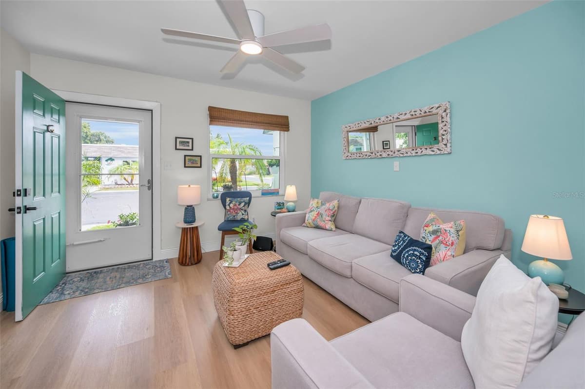 845 SKY LOCH DRIVE — photo 9 of 64