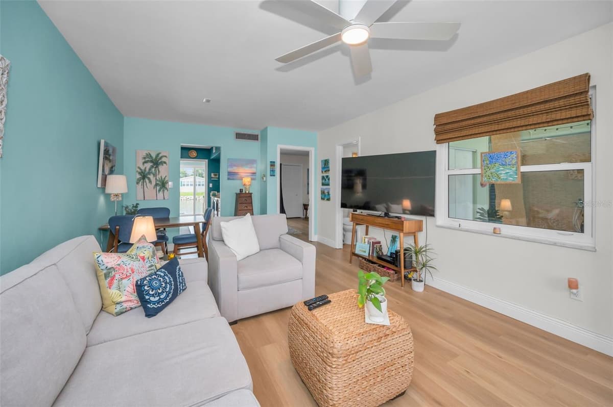 845 SKY LOCH DRIVE — photo 11 of 64