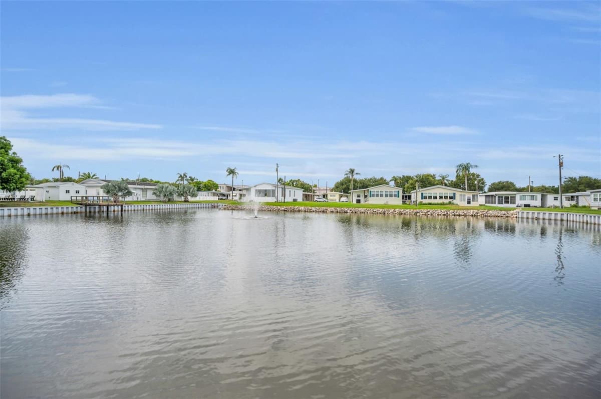 845 SKY LOCH DRIVE — photo 41 of 64