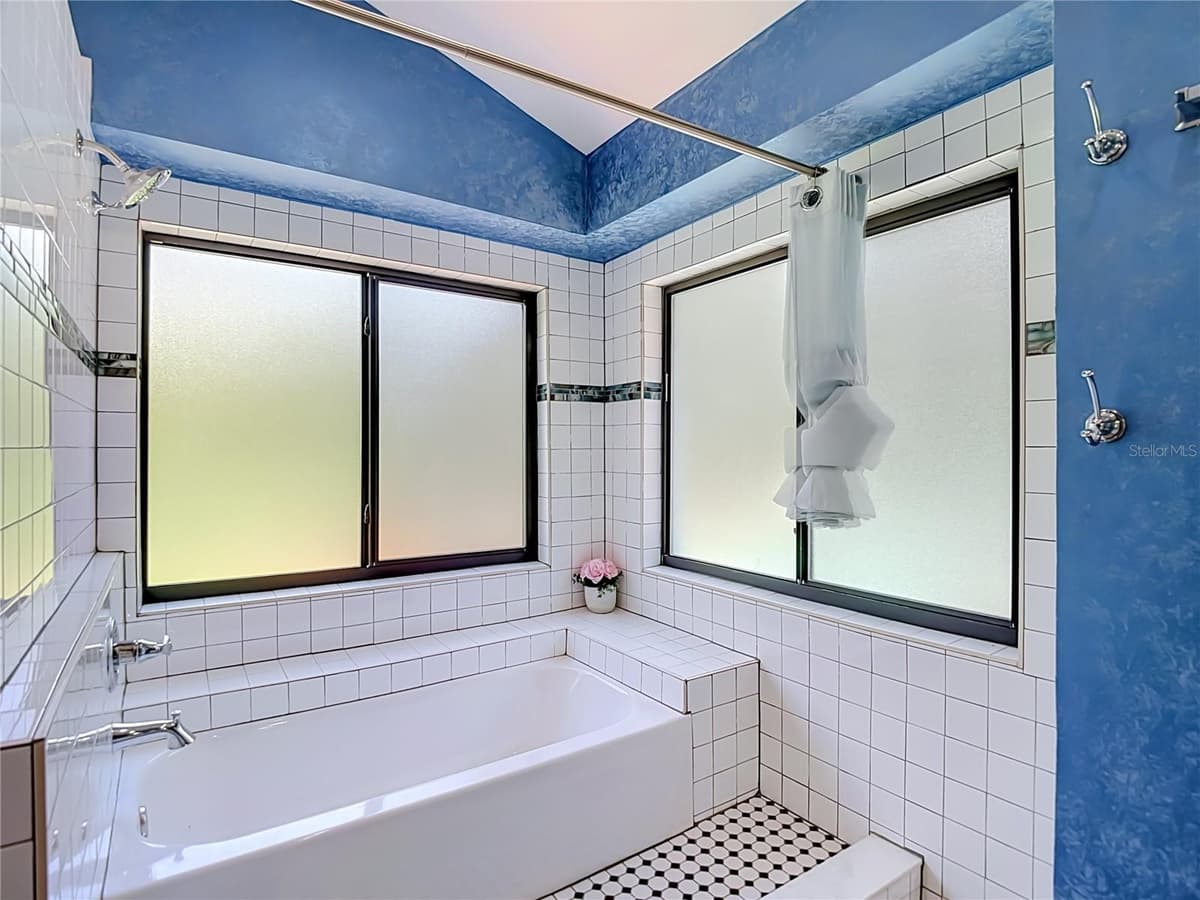 16040 PENWOOD DRIVE — photo 42 of 79
