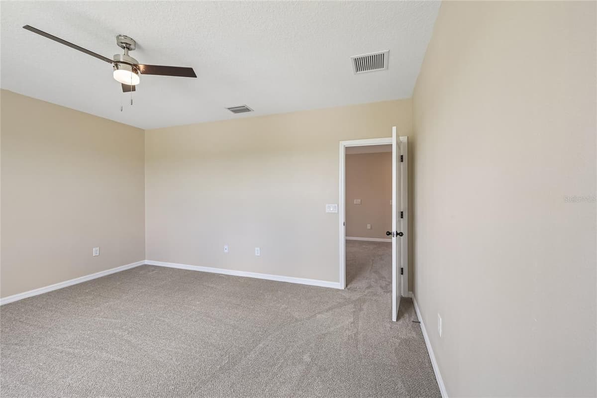 4702 BIRDSONG DRIVE — photo 18 of 51