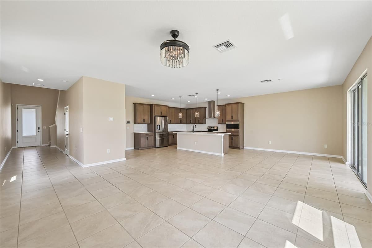 4702 BIRDSONG DRIVE — photo 5 of 51