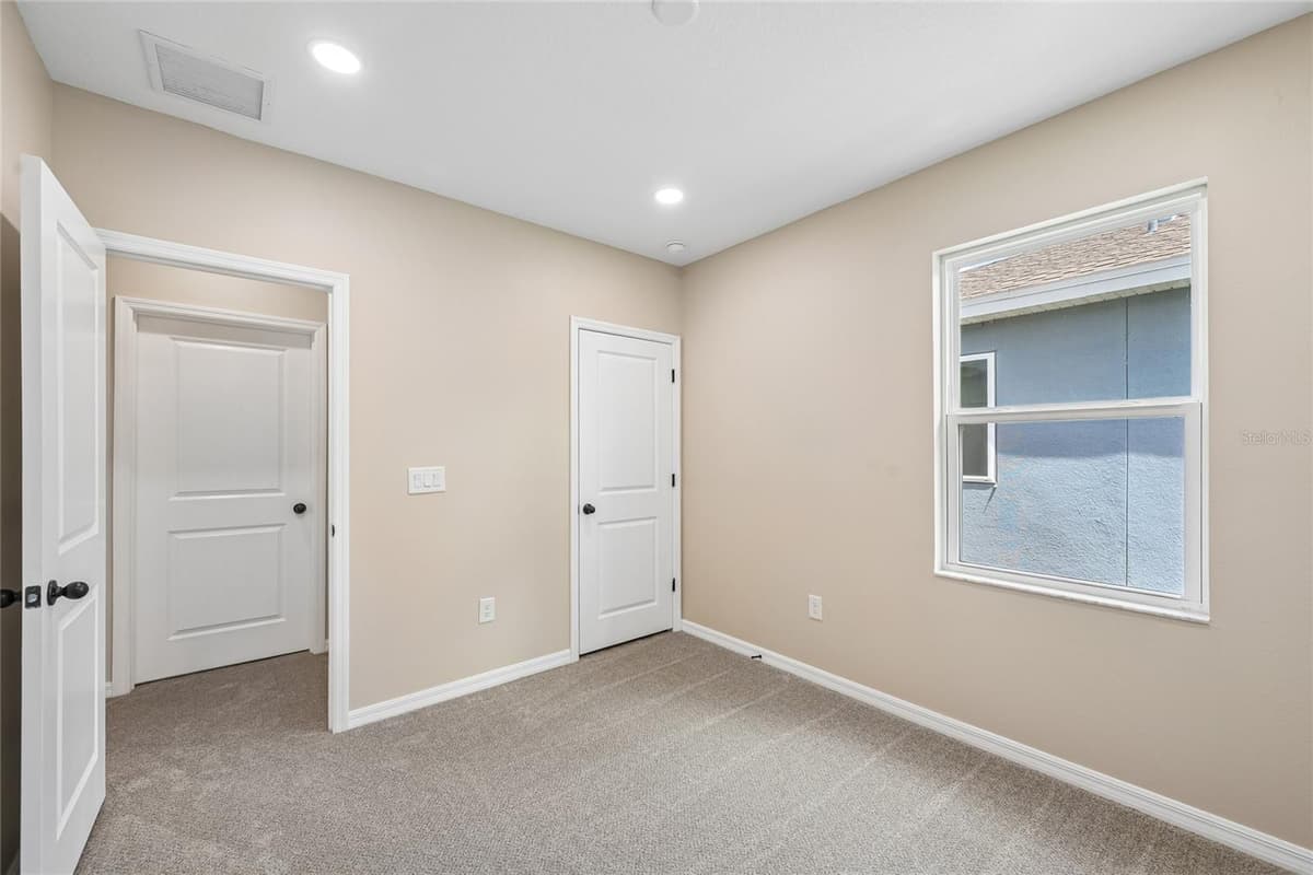 4702 BIRDSONG DRIVE — photo 26 of 51
