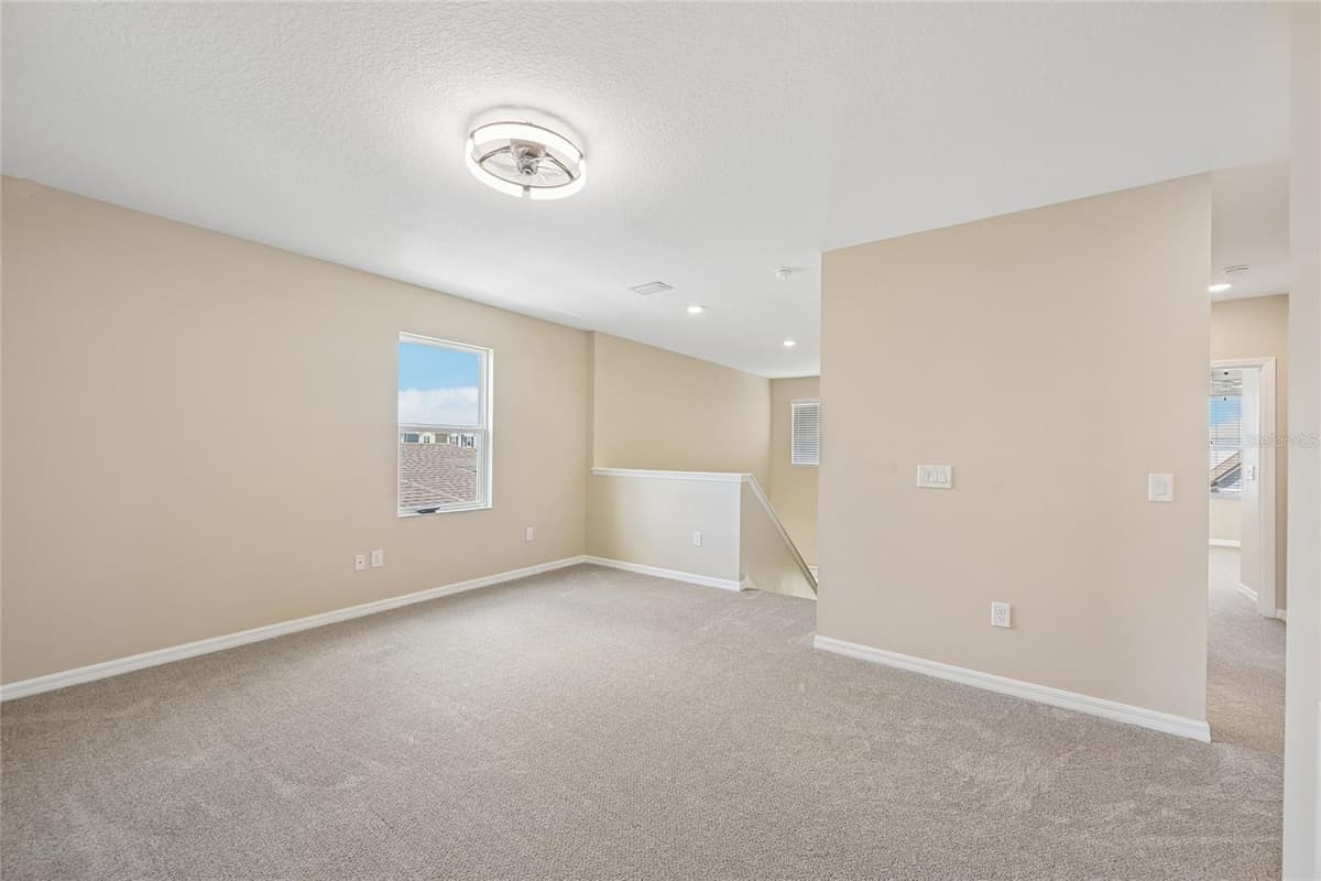 4702 BIRDSONG DRIVE — photo 14 of 51
