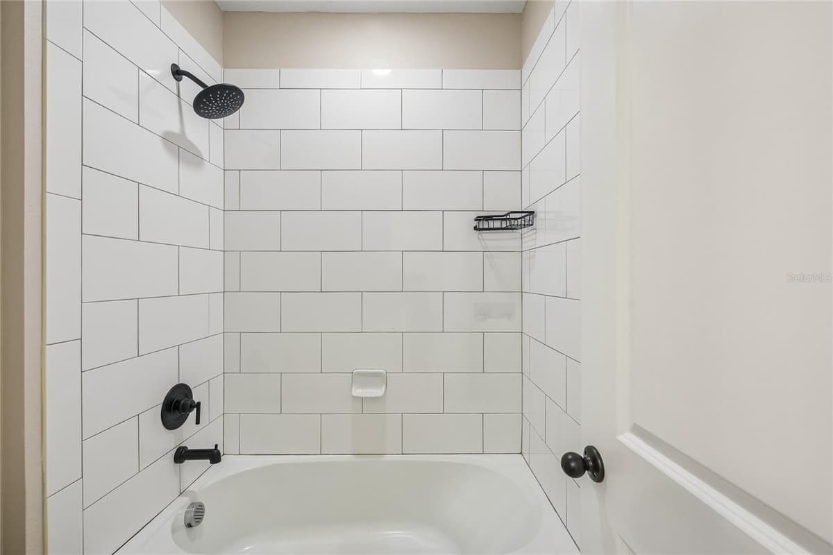 4702 BIRDSONG DRIVE — photo 30 of 51
