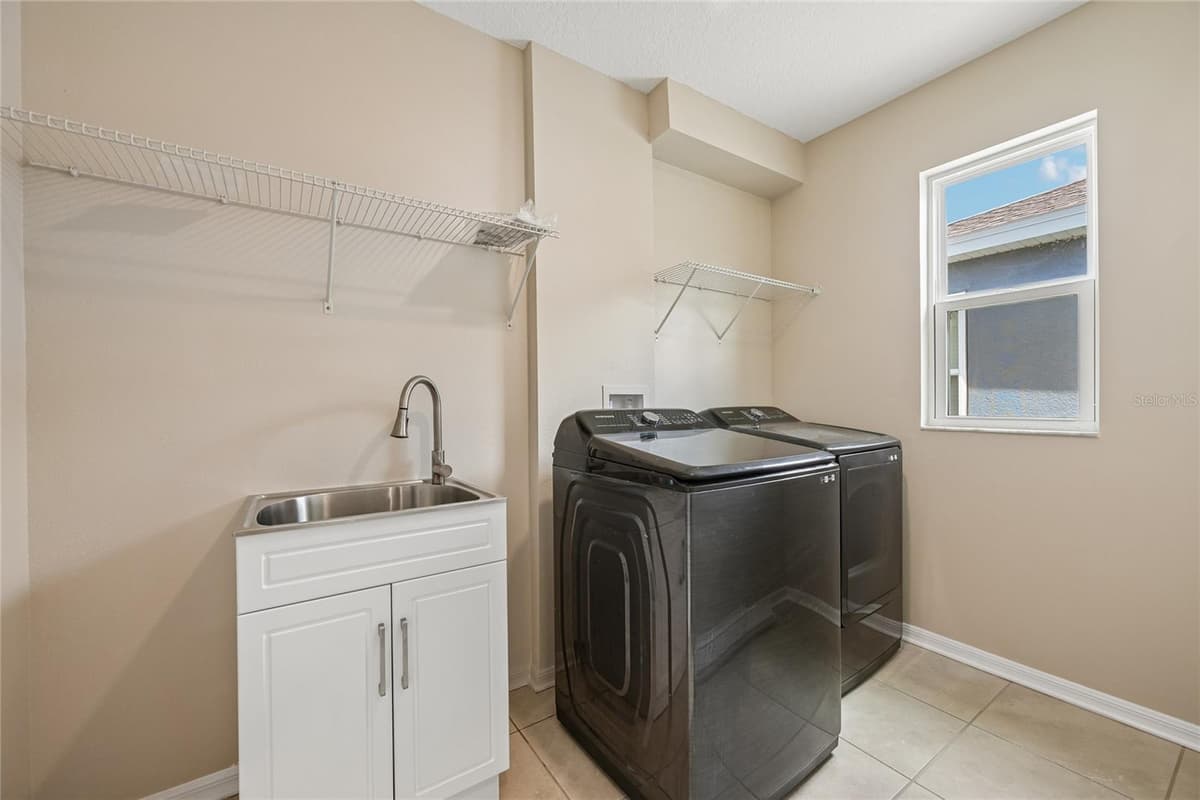 4702 BIRDSONG DRIVE — photo 31 of 51