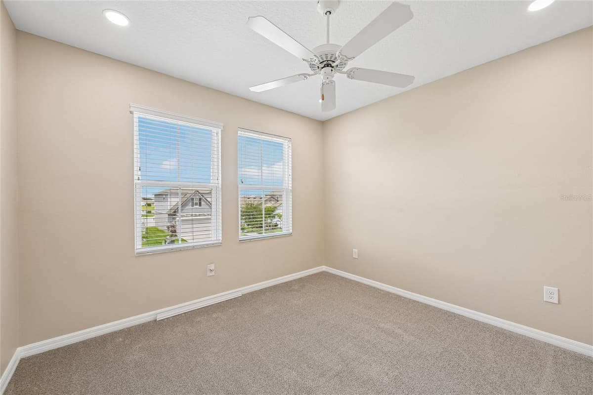 4702 BIRDSONG DRIVE — photo 27 of 51