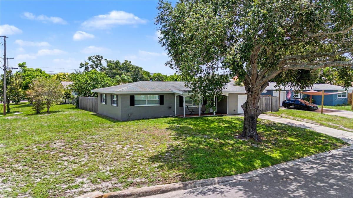1223 SAN REMO AVENUE — photo 36 of 43