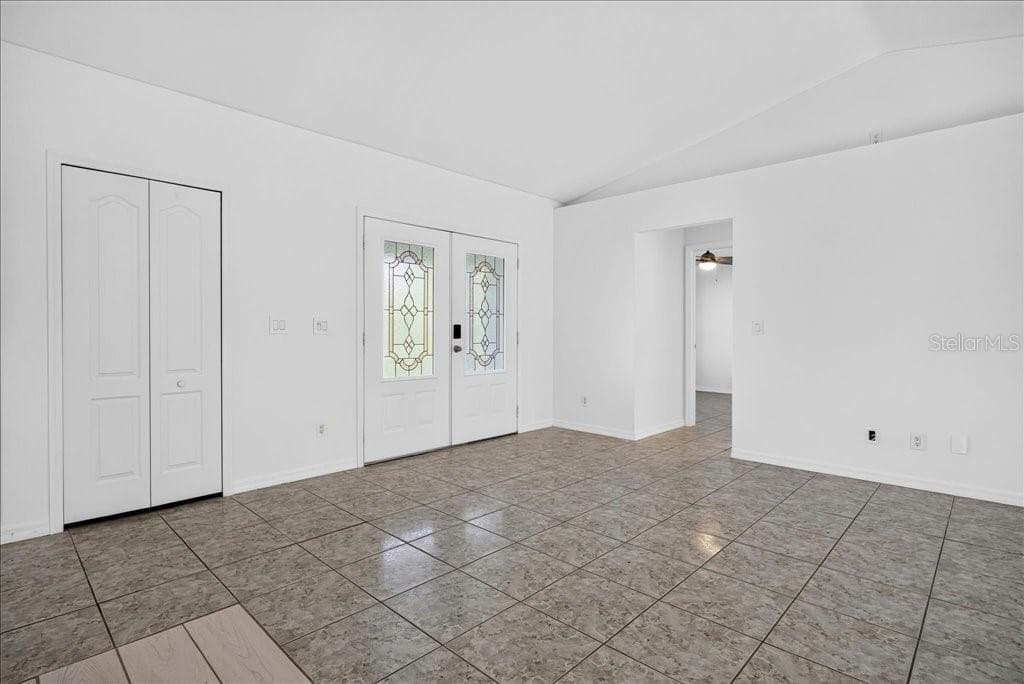 11 SWEET BAY DRIVE — photo 20 of 48