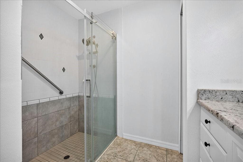 11 SWEET BAY DRIVE — photo 37 of 48
