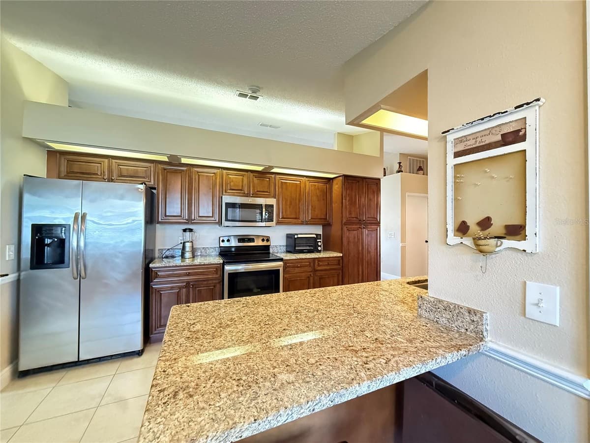 3210 THOROUGHBRED LOOP — photo 13 of 23
