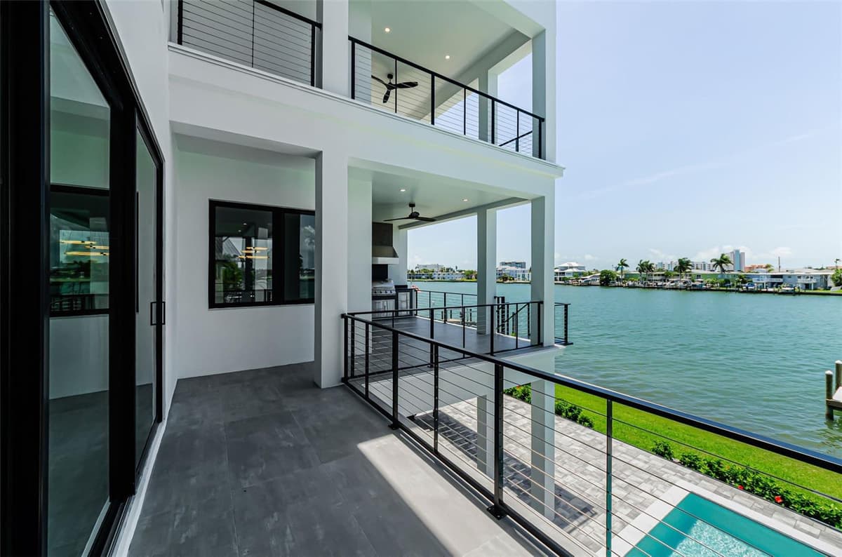 43 DOLPHIN DRIVE — photo 92 of 100