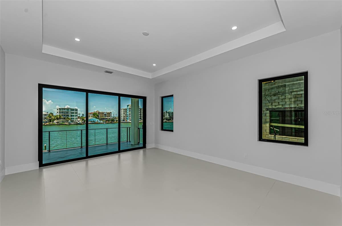 43 DOLPHIN DRIVE — photo 36 of 100