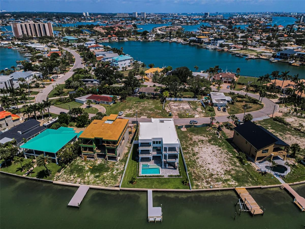 43 DOLPHIN DRIVE — photo 98 of 100