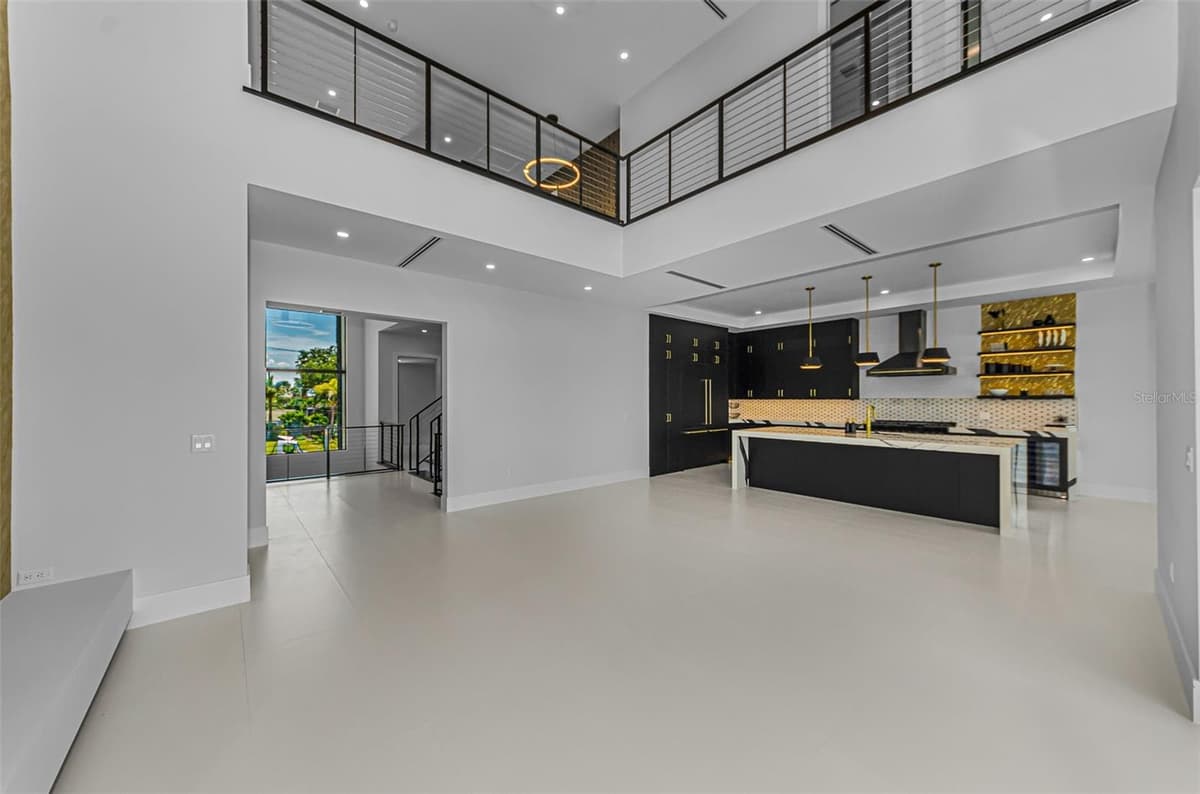 43 DOLPHIN DRIVE — photo 18 of 100