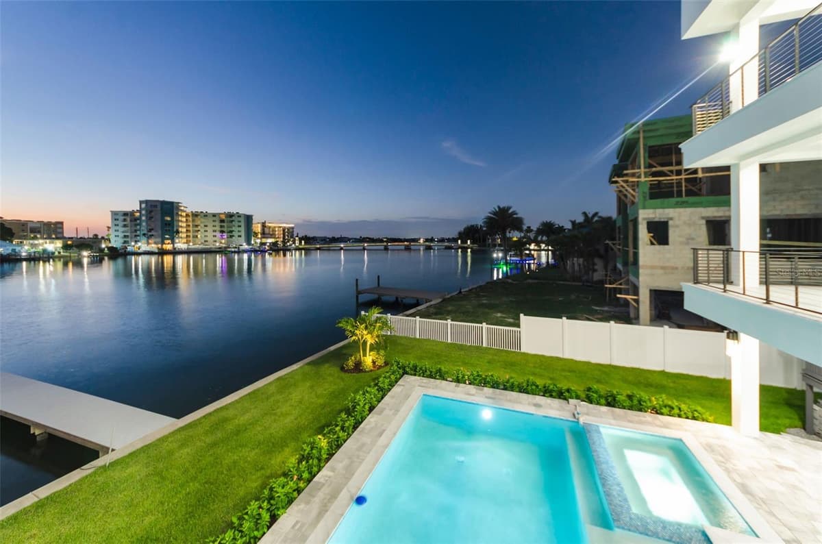 43 DOLPHIN DRIVE — photo 84 of 100