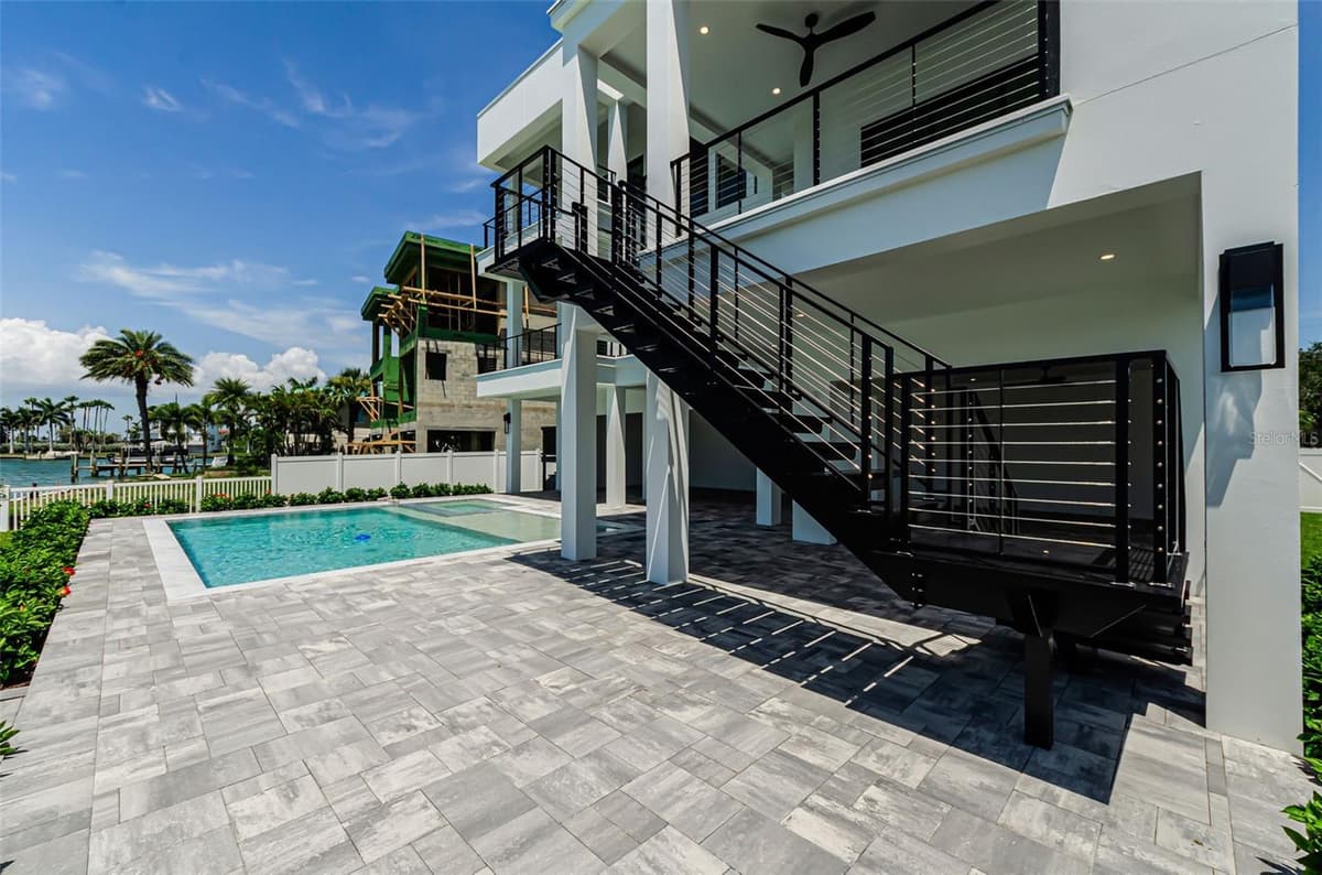 43 DOLPHIN DRIVE — photo 77 of 100
