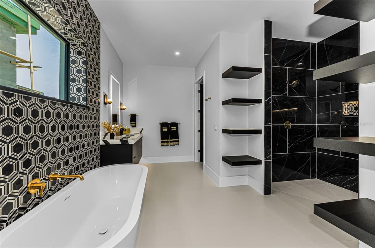 43 DOLPHIN DRIVE — photo 39 of 100