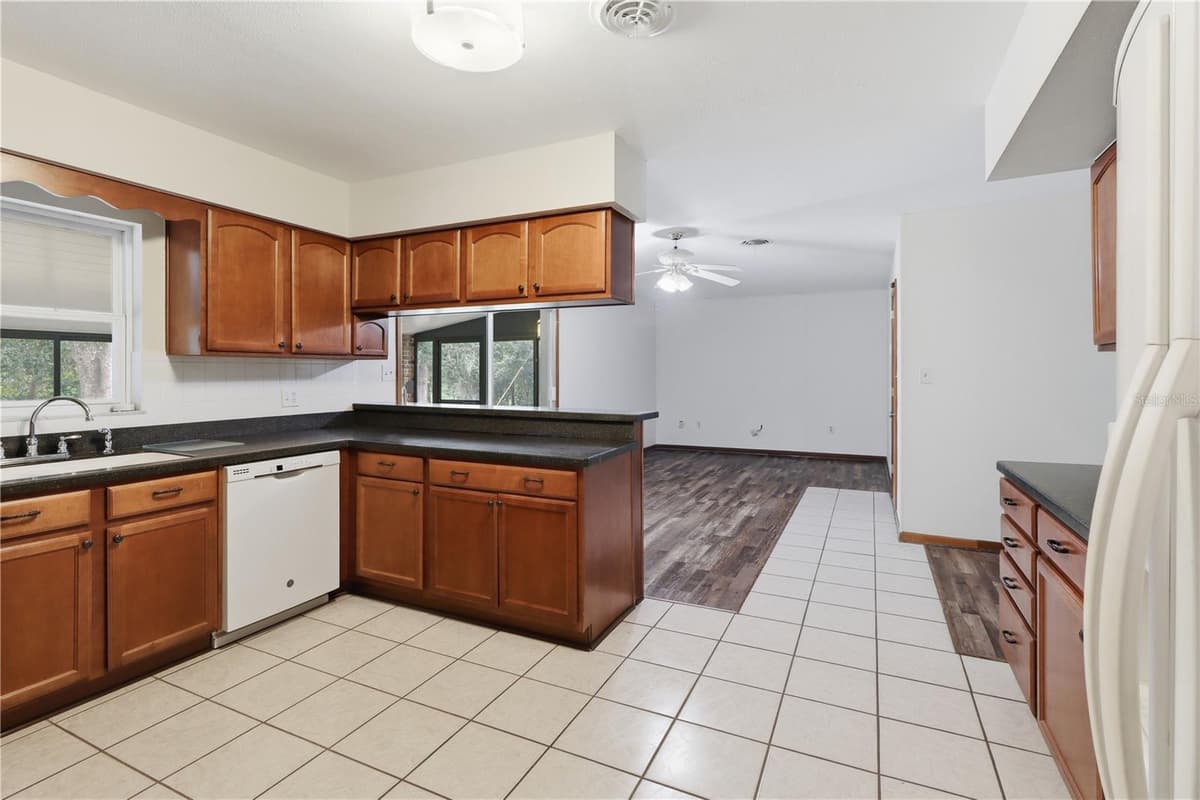 5025 BASEBALL POND ROAD — photo 46 of 49