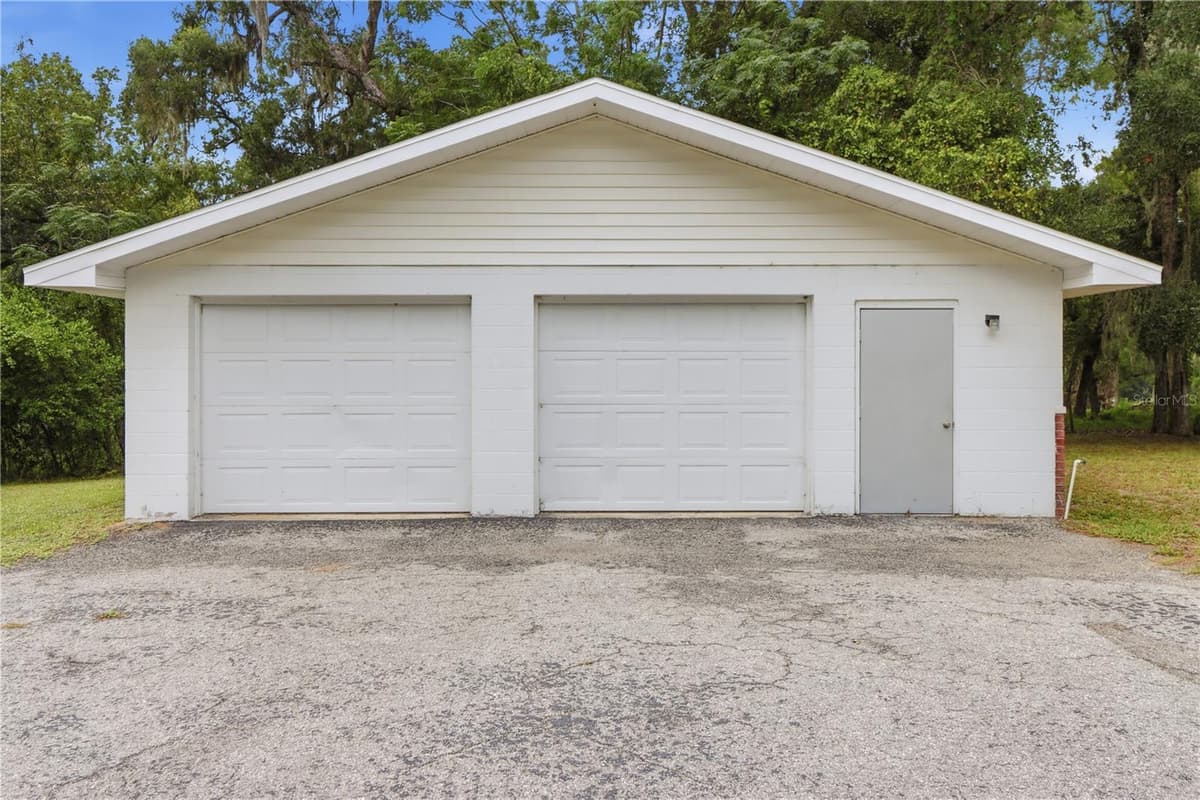 5025 BASEBALL POND ROAD — photo 31 of 49