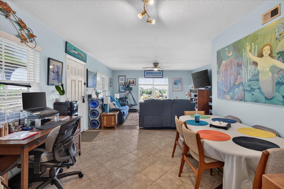 6100 GULFPORT BOULEVARD — photo 27 of 64