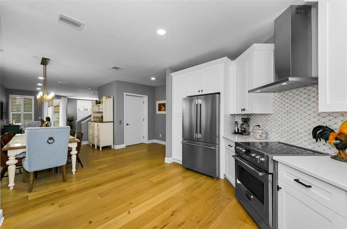 1340 BAYSHORE BOULEVARD — photo 22 of 89